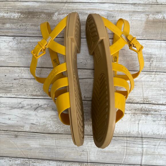 Crocs Tulum Sandals Sz 7 Canary Yellow Strappy Ankle Buckle Flat Comfort Casual - Picture 4 of 13